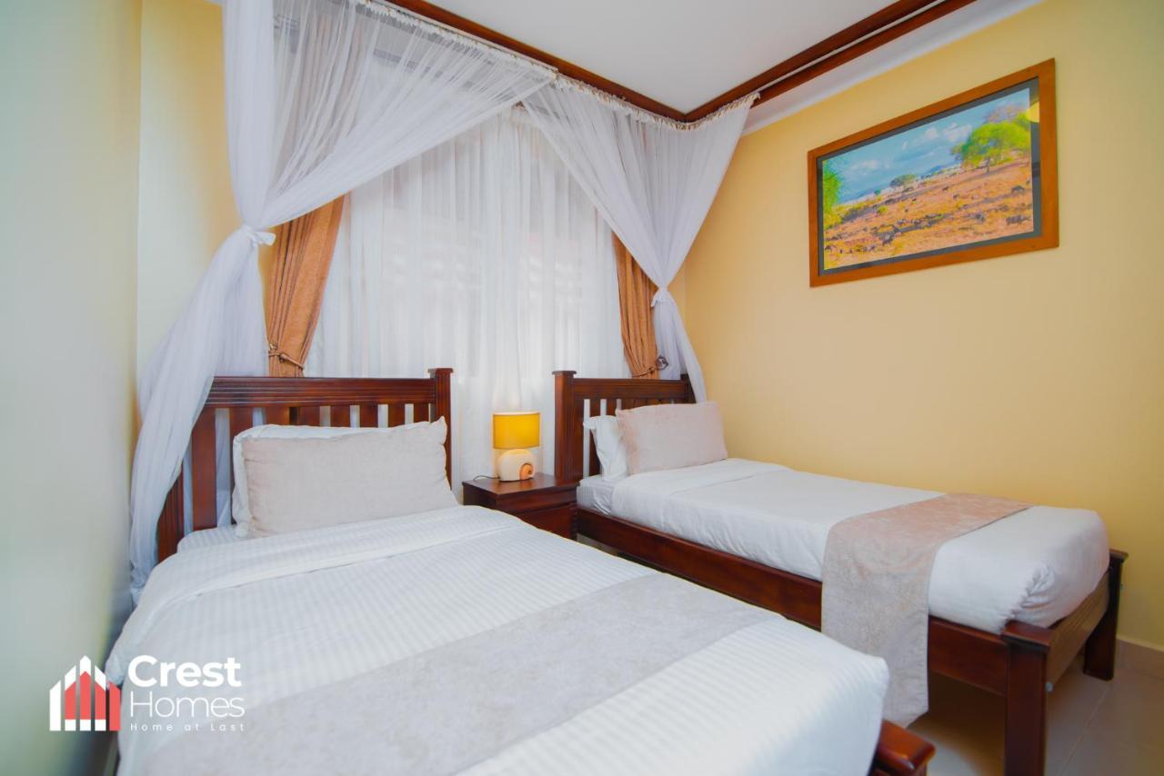 Crest Homes Uganda Kitende Buitenkant foto