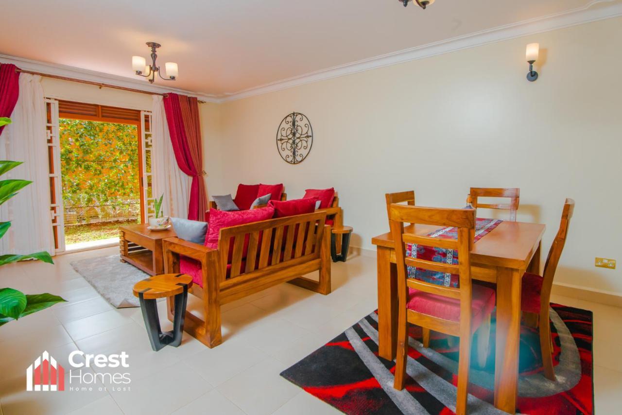 Crest Homes Uganda Kitende Buitenkant foto