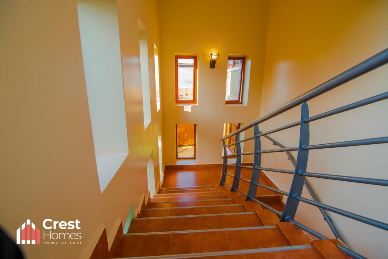 Crest Homes Uganda Kitende Buitenkant foto