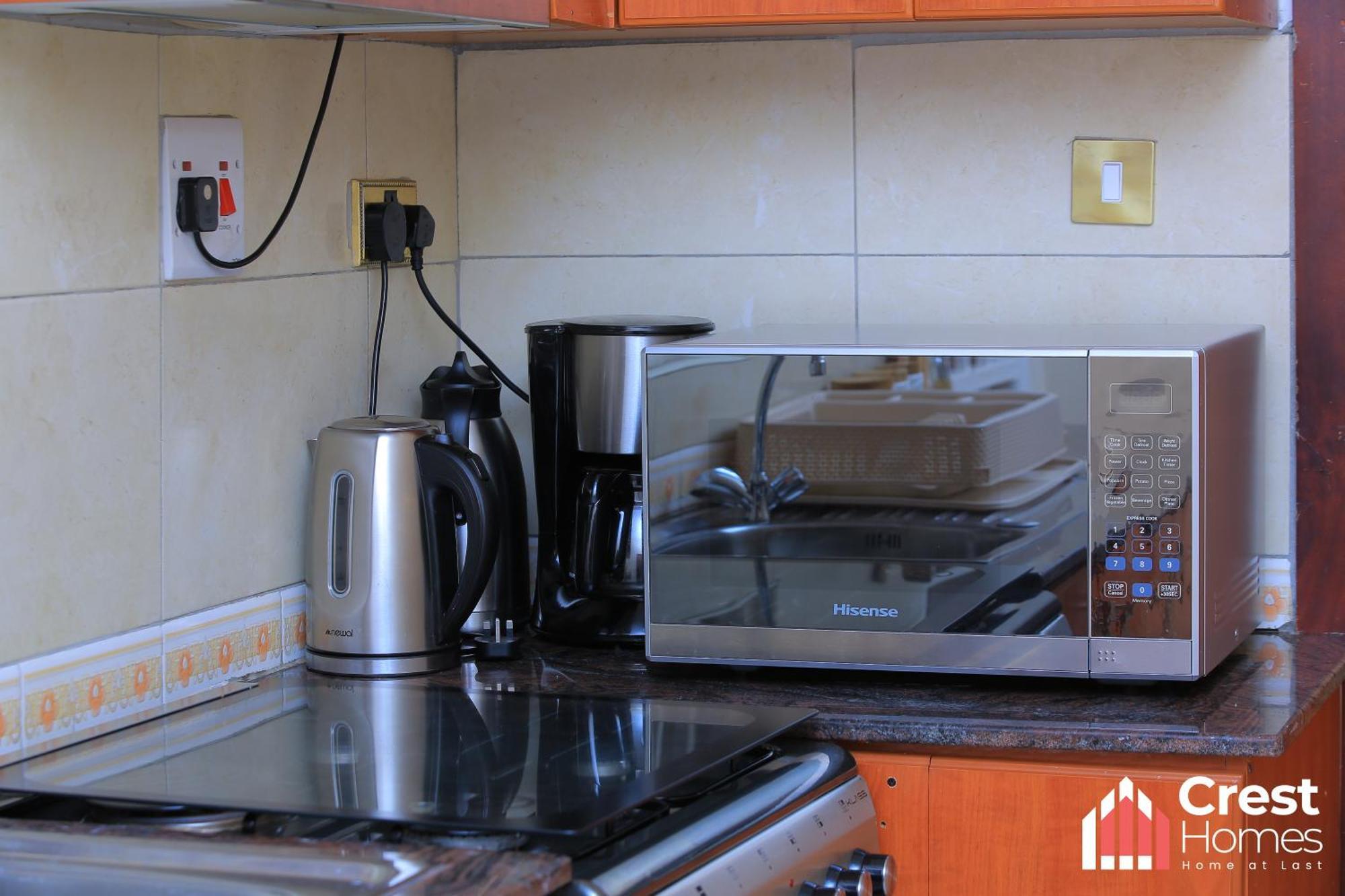 Crest Homes Uganda Kitende Buitenkant foto